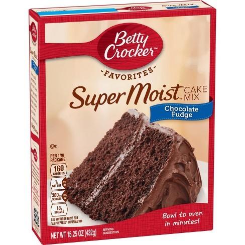 Betty Crocker Super Moist Triple Chocolate Cake mix, Schokoladenkuchen-Mischung aus Zartbitterschokolade 432g