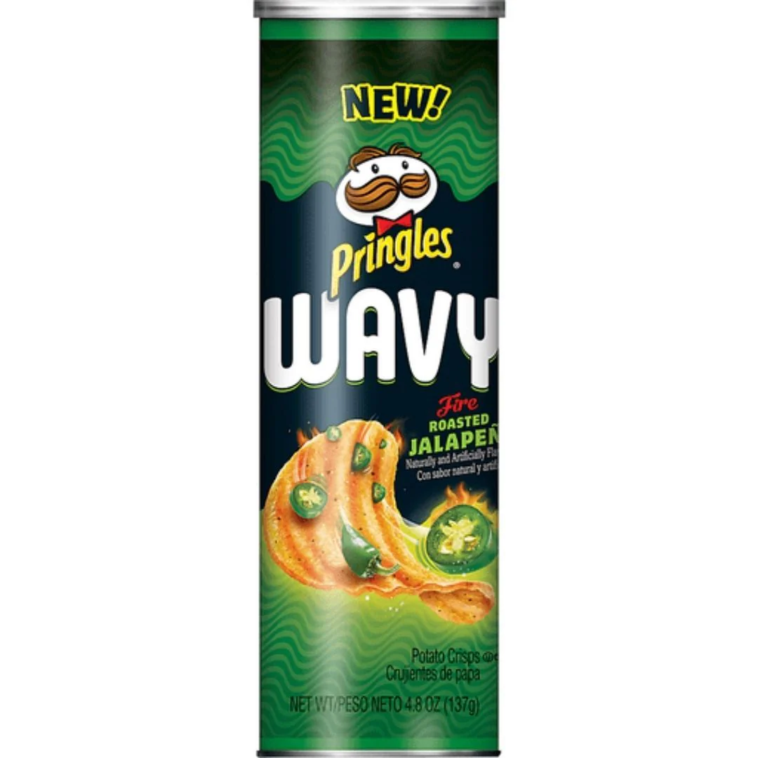 Pringles Wavy Jalapeño, geröstete Jalapeño-Chili-Chips 137g