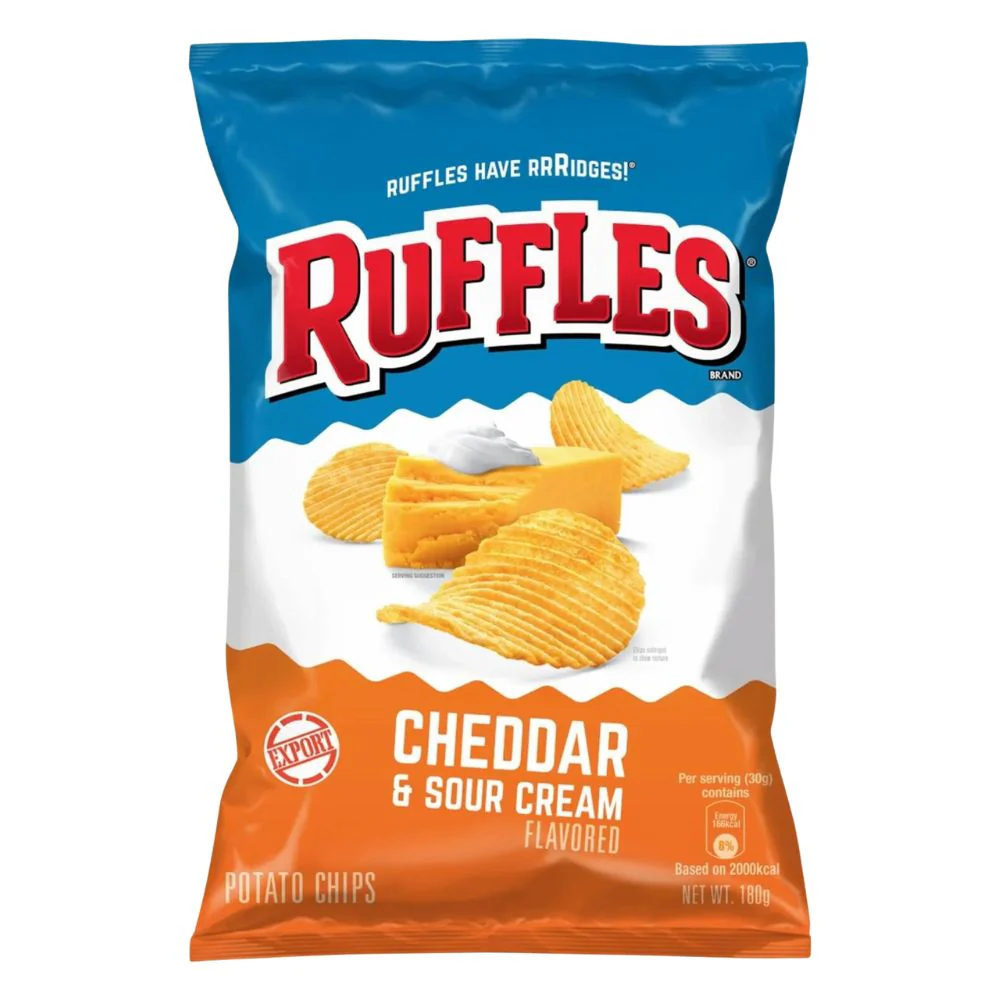 Ruffles Cheddar und Sauerrahm, Käse- und Sauerrahmchips à 184g 
